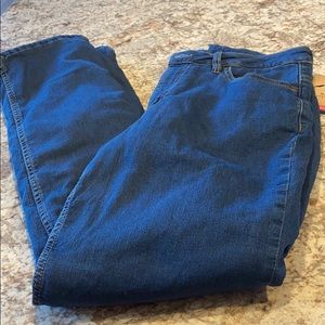 Women’s lines pants